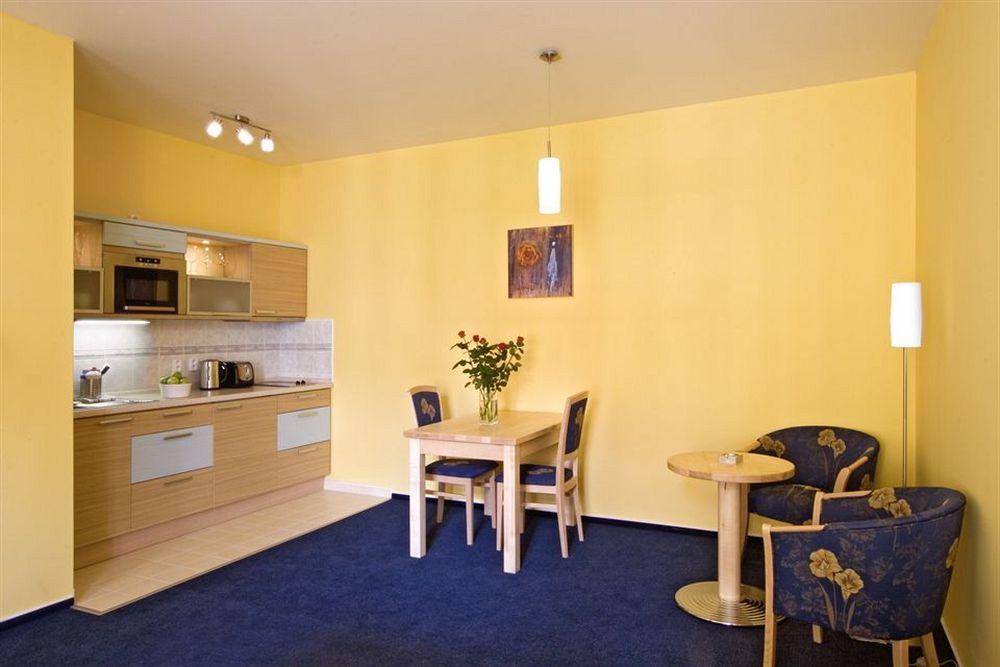 Apartahotel Andel
